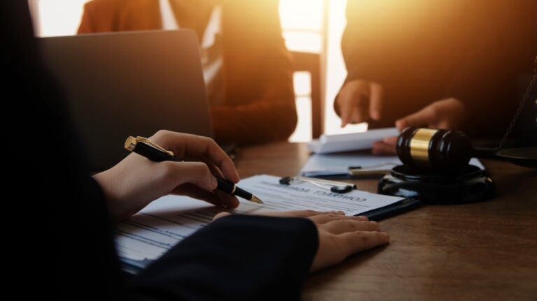 client meeting lawyer