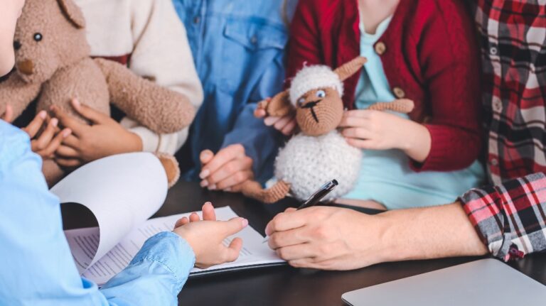 Social worker meeting with couple